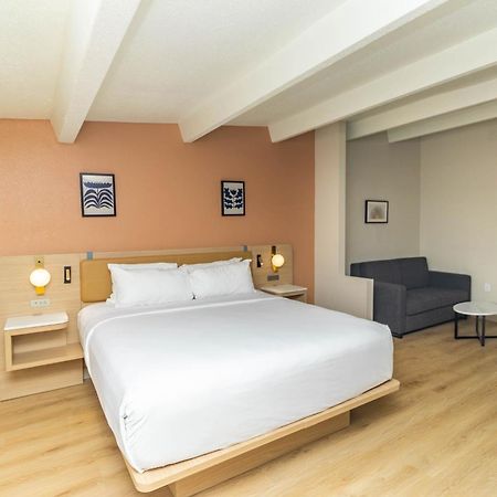 Ramada By Wyndham Davenport Orlando South Hotel Buitenkant foto