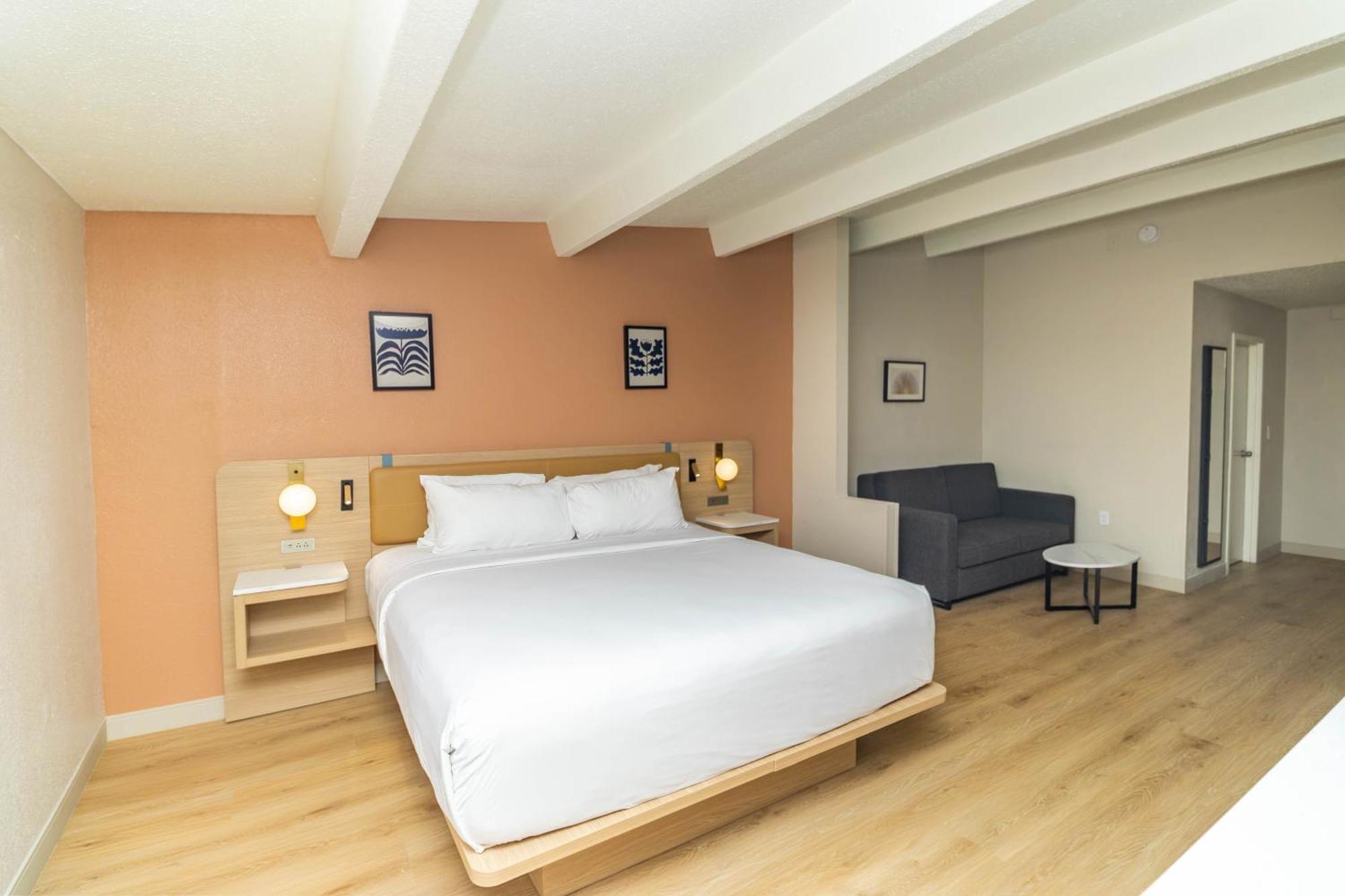 Ramada By Wyndham Davenport Orlando South Hotel Buitenkant foto