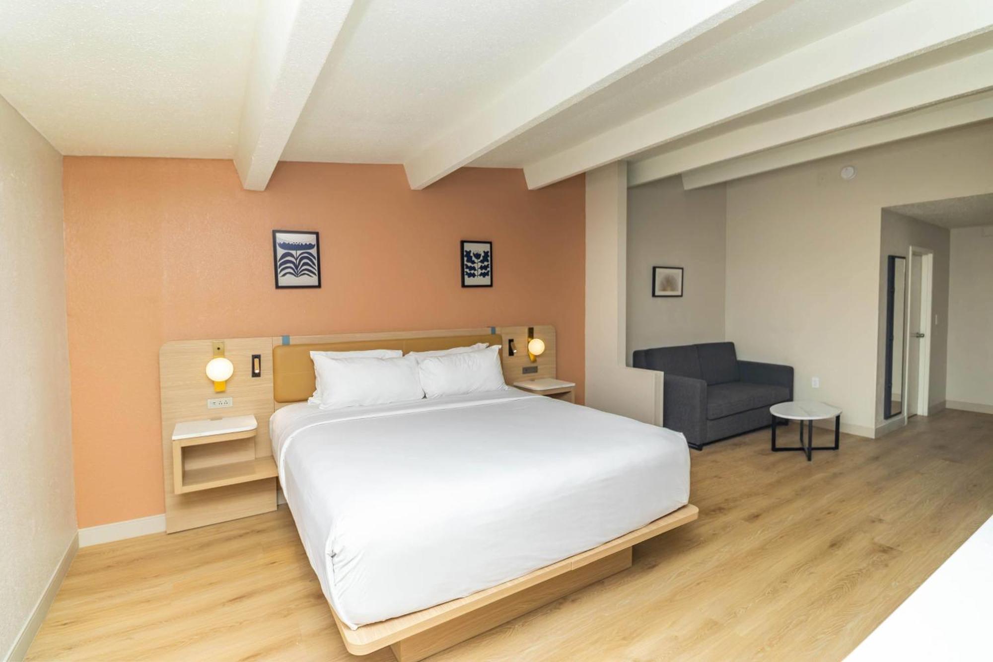 Ramada By Wyndham Davenport Orlando South Hotel Buitenkant foto